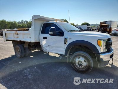 Czwarte zdjęcie samochodu z boku: 2017 FORD F550 SUPER DUTY DUMP TRUCK VIN:1FDUF5HY3HEE46256 - miniatura