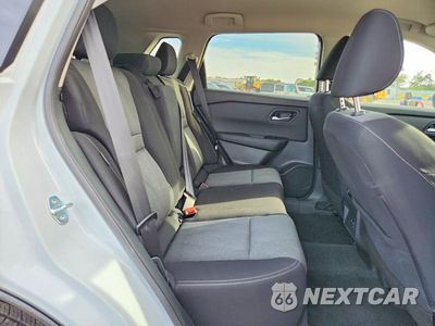 Zdjęcie 11 z 13 samochodu: 2026 NISSAN ROGUE SV VIN:5N1BT3BB3TC867357 - miniatura