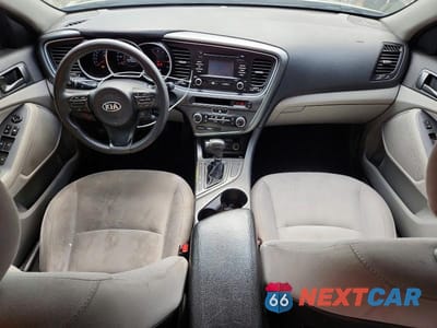 Zdjęcie 8 z 12 samochodu: 2015 KIA OPTIMA LX VIN:5XXGM4A70FG410570 - miniatura