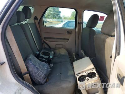 Zdjęcie 11 z 13 samochodu: 2011 FORD ESCAPE XLS VIN:1FMCU0C72BKB33646 - miniatura