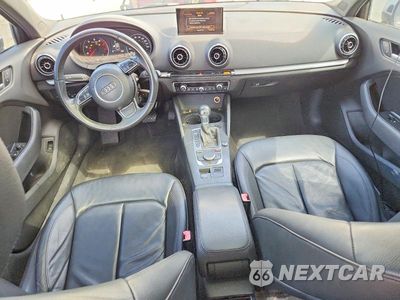 Zdjęcie 8 z 12 samochodu: 2015 AUDI A3 PREMIUM VIN:WAUACGFF4F1110856 - miniatura