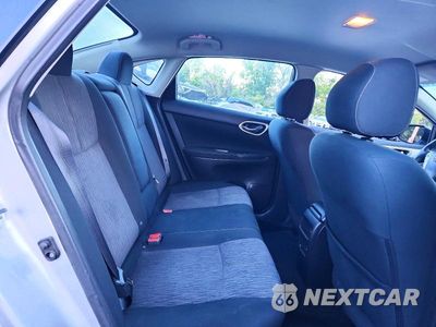 Zdjęcie 11 z 14 samochodu: 2015 NISSAN SENTRA SV VIN:3N1AB7AP2FY358012 - miniatura