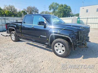 Czwarte zdjęcie samochodu z boku: 2018 GMC SIERRA K1500 SLE VIN:1GTV2MEC6JZ234781 - miniatura