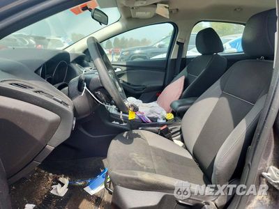 Zdjęcie 7 z 12 samochodu: 2014 FORD FOCUS SE VIN:1FADP3F27EL153686 - miniatura