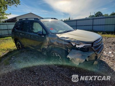 Czwarte zdjęcie samochodu z boku: 2025 SUBARU FORESTER PREMIUM VIN:JF2SLDDC3SH434687 - miniatura