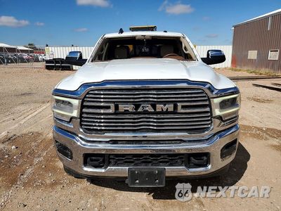 Piąte zdjęcie samochodu w środku: 2022 RAM 3500 LARAMIE VIN:3C63R3EL3NG334413 - miniatura