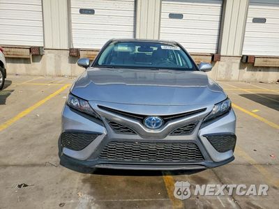 Piąte zdjęcie samochodu w środku: 2024 TOYOTA CAMRY HYBRID SE VIN:4T1S31AK4RU626688 - miniatura