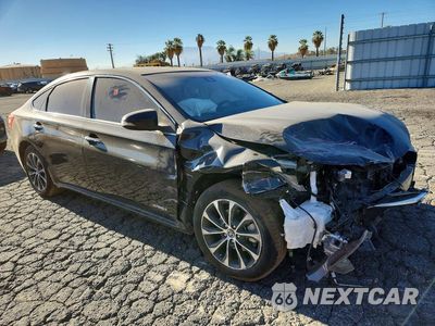 Czwarte zdjęcie samochodu z boku: 2017 TOYOTA AVALON HYBRID XLE PLUS VIN:4T1BD1EB7HU059155 - miniatura