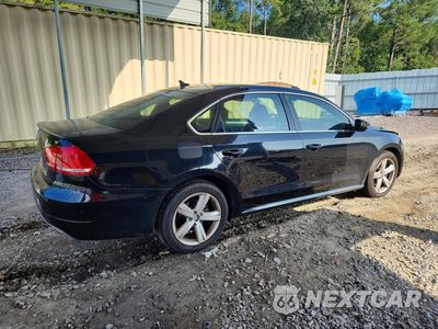 Trzecie zdjęcie samochodu z tyłu: 2012 VOLKSWAGEN PASSAT SE VIN:1VWBP7A32CC052834 - miniatura