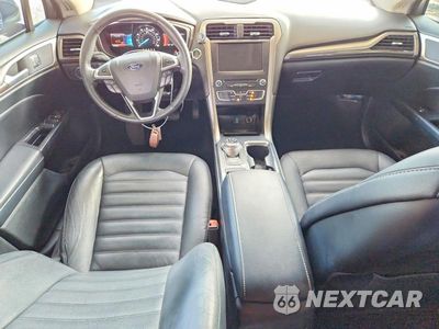 Zdjęcie 8 z 12 samochodu: 2017 FORD FUSION SE VIN:3FA6P0H99HR201194 - miniatura