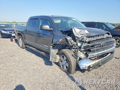 Czwarte zdjęcie samochodu z boku: 2014 TOYOTA TUNDRA CREWMAX SR5 VIN:5TFDM5F13EX051221 - miniatura