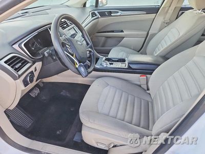Zdjęcie 7 z 12 samochodu: 2017 FORD FUSION SE HYBRID VIN:3FA6P0LU3HR357663 - miniatura