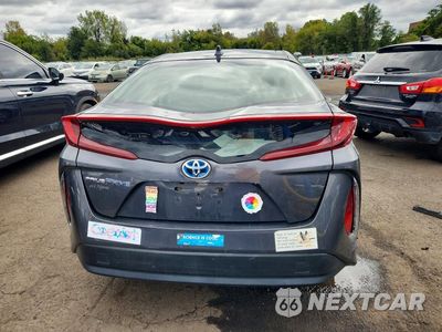 Zdjęcie 6 z 12 samochodu: 2021 TOYOTA PRIUS PRIME LE VIN:JTDKAMFP4M3179911 - miniatura