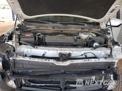 Zdjęcie 11 z 13 samochodu: 2022 CHEVROLET TAHOE C1500 LT VIN:1GNSCNKD0NR325691 - miniatura