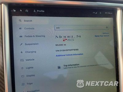 Zdjęcie 9 z 12 samochodu: 2013 TESLA MODEL S VIN:5YJSA1DP1DFP18165 - miniatura