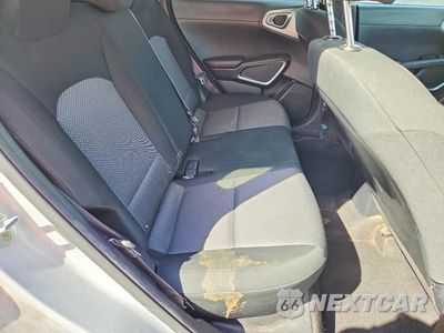 Zdjęcie 10 z 12 samochodu: 2021 KIA SOUL LX VIN:KNDJ22AU6M7738488 - miniatura
