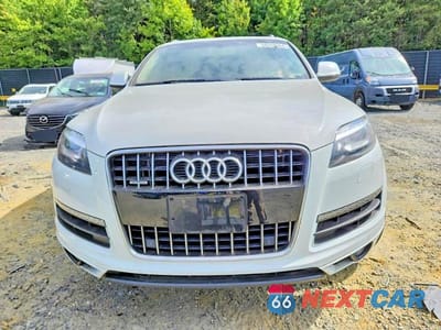 Piąte zdjęcie samochodu w środku: 2015 AUDI Q7 PREMIUM PLUS VIN:WA1LGAFE9FD016498 - miniatura