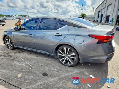 Drugie zdjęcie samochodu z przodu: 2021 NISSAN ALTIMA SR VIN:1N4BL4CV8MN368570 - miniatura