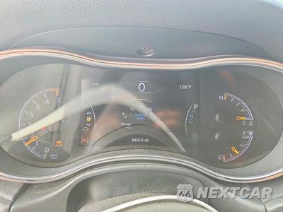 Zdjęcie 9 z 14 samochodu: 2020 JEEP GRAND CHEROKEE LAREDO VIN:1C4RJEAG9LC429881 - miniatura