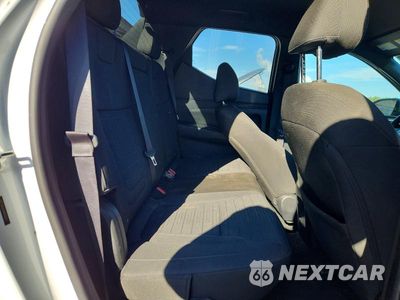 Zdjęcie 10 z 12 samochodu: 2022 HYUNDAI SANTA CRUZ SEL VIN:5NTJB4AEXNH012975 - miniatura