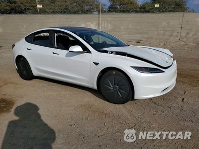 Czwarte zdjęcie samochodu z boku: 2026 TESLA MODEL 3 VIN:5YJ3E1EA7TF193758 - miniatura