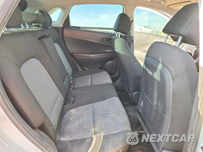 Zdjęcie 10 z 12 samochodu: 2018 HYUNDAI KONA SE VIN:KM8K12AA7JU089127 - miniatura