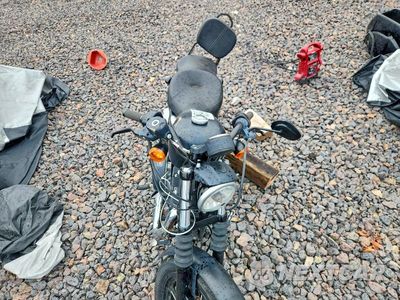 Piąte zdjęcie samochodu w środku: 2015 HARLEY-DAVIDSON XL883 IRON 883 VIN:1HD4LE214FC402718 - miniatura