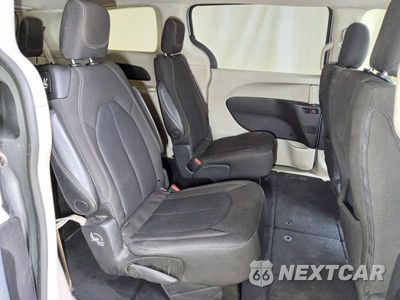 Zdjęcie 11 z 13 samochodu: 2021 CHRYSLER VOYAGER LX VIN:2C4RC1CG0MR580309 - miniatura