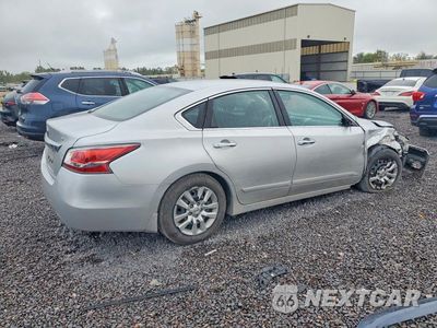 Trzecie zdjęcie samochodu z tyłu: 2015 NISSAN ALTIMA 2.5 S VIN:1N4AL3AP2FC468771 - miniatura