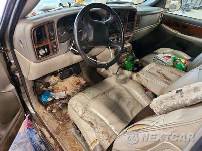 Zdjęcie 8 z 13 samochodu: 2002 CHEVROLET TAHOE VIN:1GNEC13Z52R217045 - miniatura