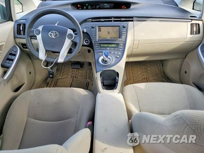 Zdjęcie 8 z 12 samochodu: 2010 TOYOTA PRIUS III VIN:JTDKN3DU3A0049736 - miniatura