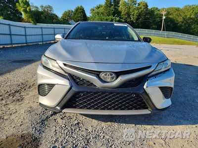 Piąte zdjęcie samochodu w środku: 2018 TOYOTA CAMRY XSE VIN:4T1B61HK8JU511562 - miniatura