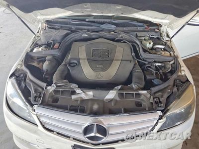 Zdjęcie 11 z 12 samochodu: 2011 MERCEDES-BENZ C 300 VIN:WDDGF5EB5BR153272 - miniatura