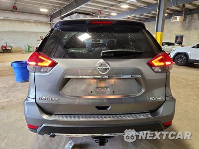 Zdjęcie 6 z 13 samochodu: 2018 NISSAN ROGUE SV VIN:JN8AT2MV5JW312167 - miniatura