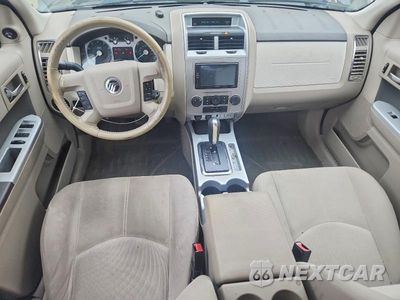 Zdjęcie 8 z 12 samochodu: 2011 MERCURY MARINER VIN:4M2CN9BG9BKJ06803 - miniatura