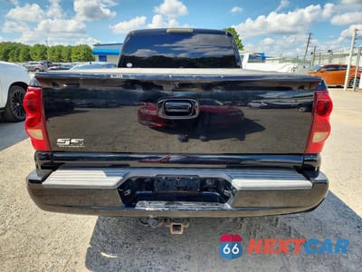 Zdjęcie 6 z 12 samochodu: 2003 CHEVROLET SILVERADO K1500 VIN:2GCEK19N431310424 - miniatura