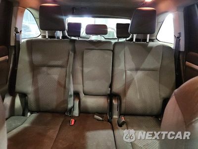 Zdjęcie 10 z 13 samochodu: 2019 TOYOTA HIGHLANDER LE VIN:5TDBZRFH3KS986561 - miniatura
