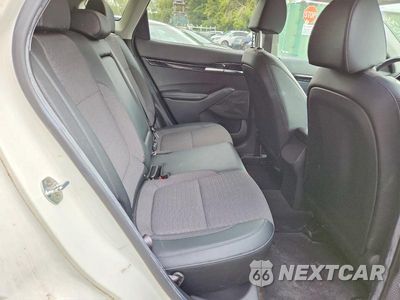 Zdjęcie 11 z 13 samochodu: 2021 KIA SELTOS S VIN:KNDEU2AA1M7054577 - miniatura