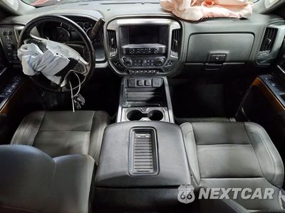 Zdjęcie 8 z 12 samochodu: 2018 CHEVROLET SILVERADO K3500 LTZ VIN:1GC4K0EY3JF239132 - miniatura