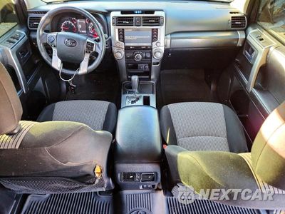Zdjęcie 8 z 13 samochodu: 2022 TOYOTA 4RUNNER SR5 VIN:JTEEU5JR3N5270625 - miniatura