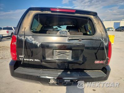 Zdjęcie 6 z 14 samochodu: 2007 GMC YUKON XL C1500 VIN:1GKFC16077J302778 - miniatura