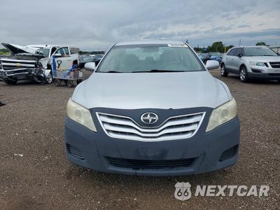 Piąte zdjęcie samochodu w środku: 2011 TOYOTA CAMRY LE VIN:4T1BF3EK0BU717623 - miniatura