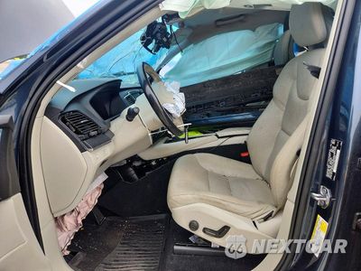 Zdjęcie 7 z 12 samochodu: 2020 VOLVO XC90 T5 MOMENTUM VIN:YV4102CK3L1585505 - miniatura