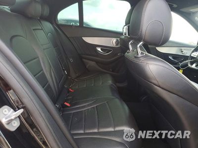 Zdjęcie 10 z 13 samochodu: 2019 MERCEDES-BENZ C 300 VIN:55SWF8DB5KU288071 - miniatura