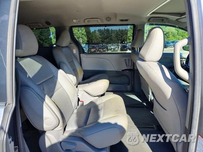 Zdjęcie 11 z 14 samochodu: 2015 TOYOTA SIENNA XLE 7-PASSENGER VIN:5TDDK3DCXFS105345 - miniatura