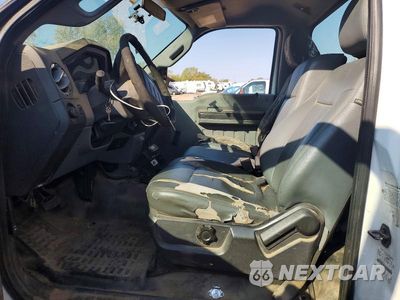 Zdjęcie 7 z 12 samochodu: 2011 FORD F550 SUPER DUTY VIN:1FDUF5GT4BEB78198 - miniatura