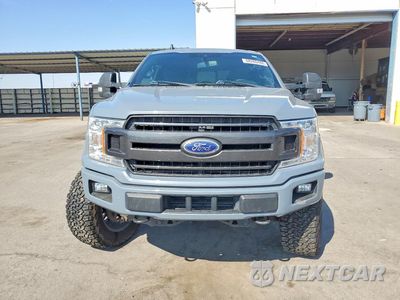 Piąte zdjęcie samochodu w środku: 2019 FORD F150 SUPERCREW VIN:1FTEW1EP3KKD44414 - miniatura