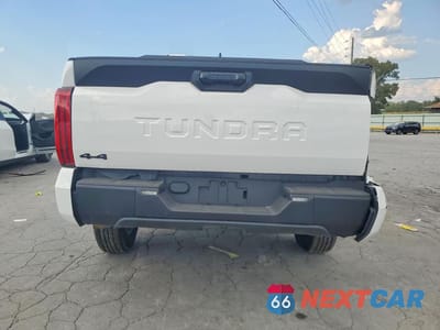 Zdjęcie 6 z 12 samochodu: 2025 TOYOTA TUNDRA SR VIN:5TFKB5DA8SX273653 - miniatura