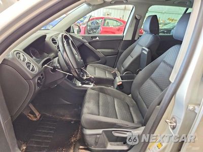 Zdjęcie 7 z 13 samochodu: 2009 VOLKSWAGEN TIGUAN SE VIN:WVGBV75NX9W525208 - miniatura