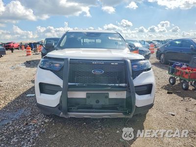 Piąte zdjęcie samochodu w środku: 2025 FORD EXPLORER POLICE INTERCEPTOR VIN:1FM5K8AW2SGC23812 - miniatura